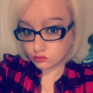 Meet your Posher, Gina